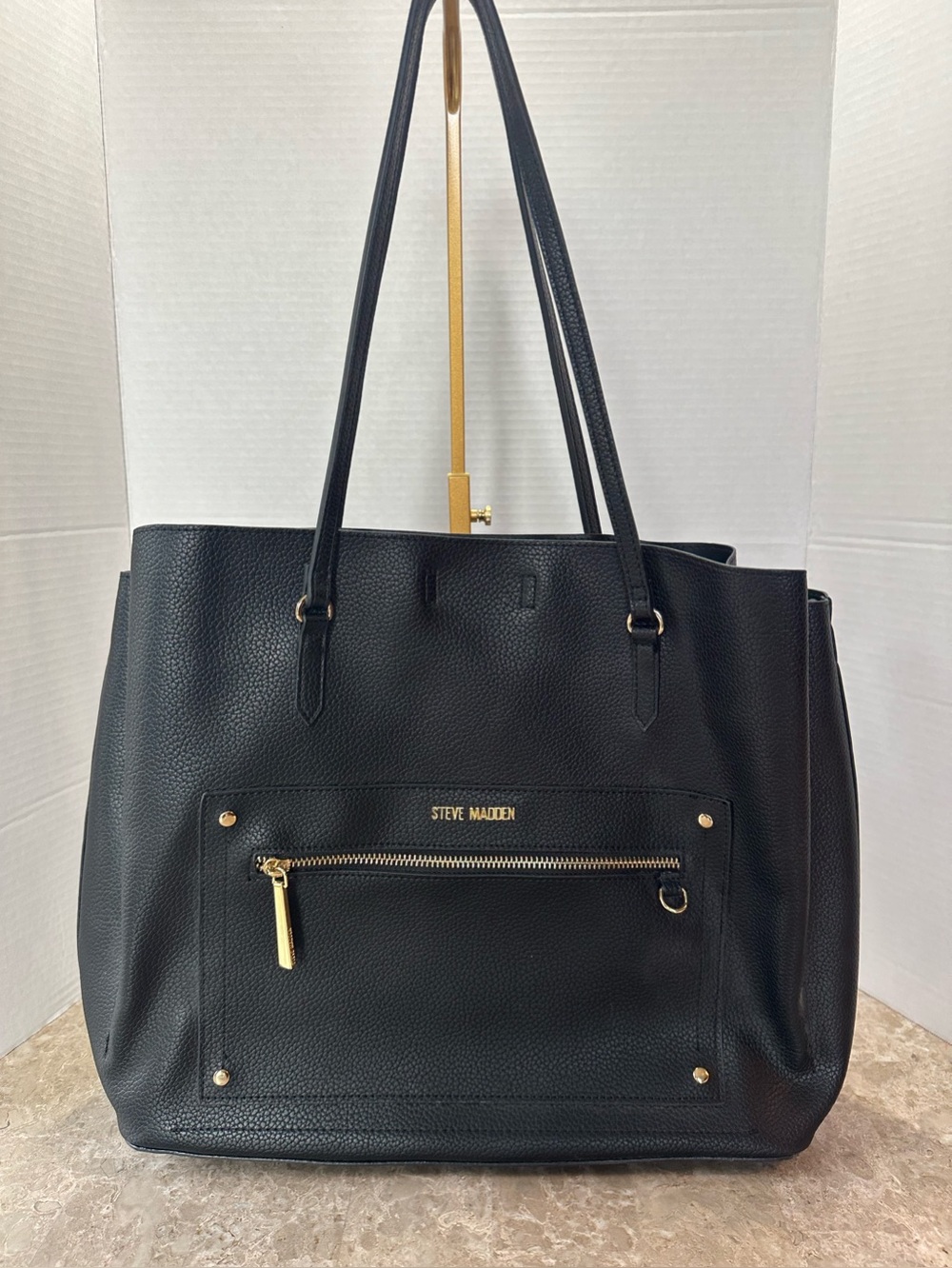 Steve Madden Black Pebbled Vegan Leather Karsyn Tote Bag Gold Hardware Big Chic